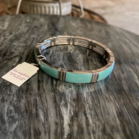 Lia Sophia Stretch Bracelet - Picture 3 of 3